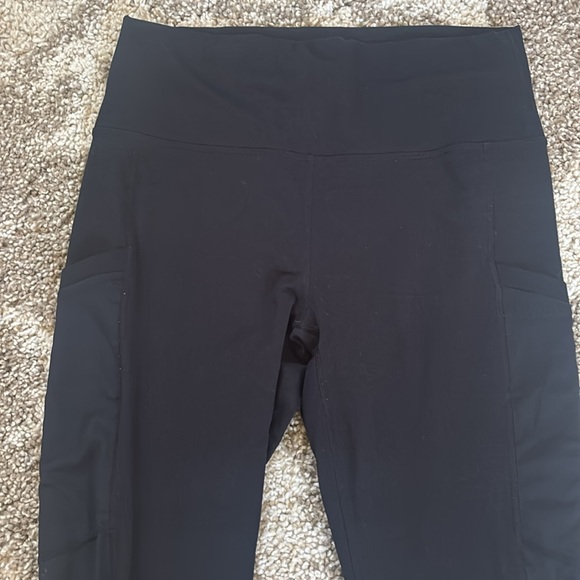Fabletics Women’s On the go Powerhold High-Waisted Leggings Black M - Picture 3 of 5